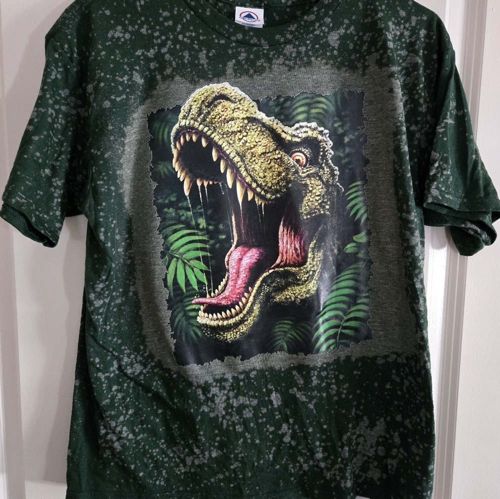 NEW Youth XL T-Rex Graphic Tee – Bleached Jungle Dino Shirt